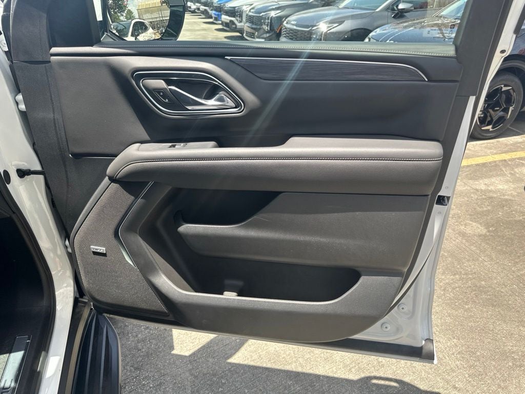 2024 GMC Yukon XL SLT