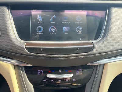 2017 Cadillac XT5 Base
