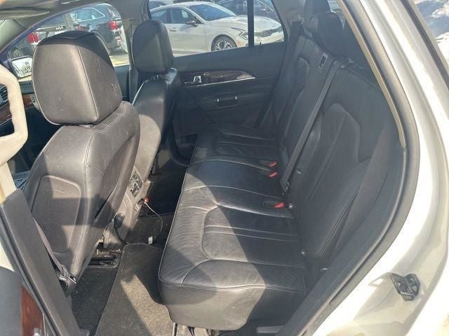 2013 Lincoln MKX Base