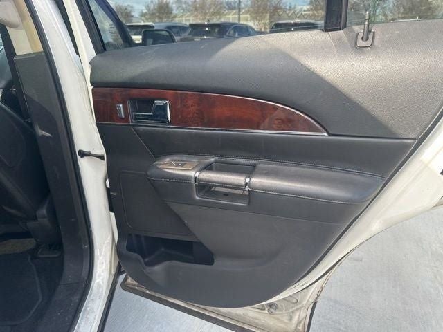 2013 Lincoln MKX Base