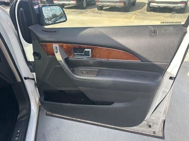 2013 Lincoln MKX Base