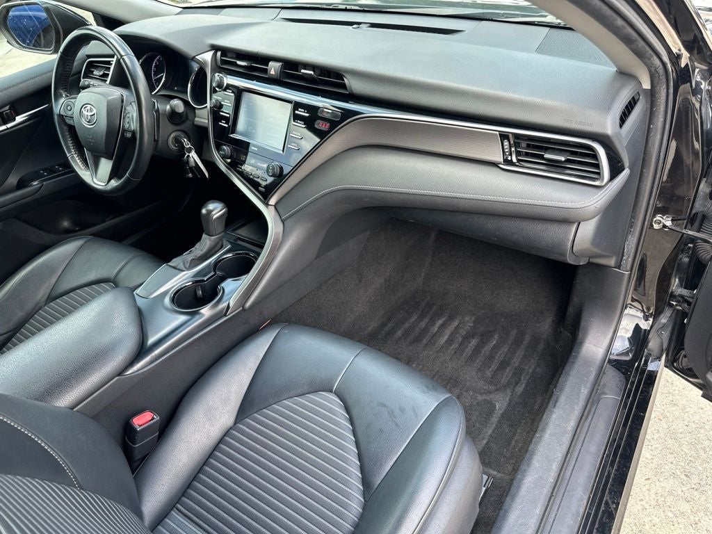 2020 Toyota Camry SE Nightshade