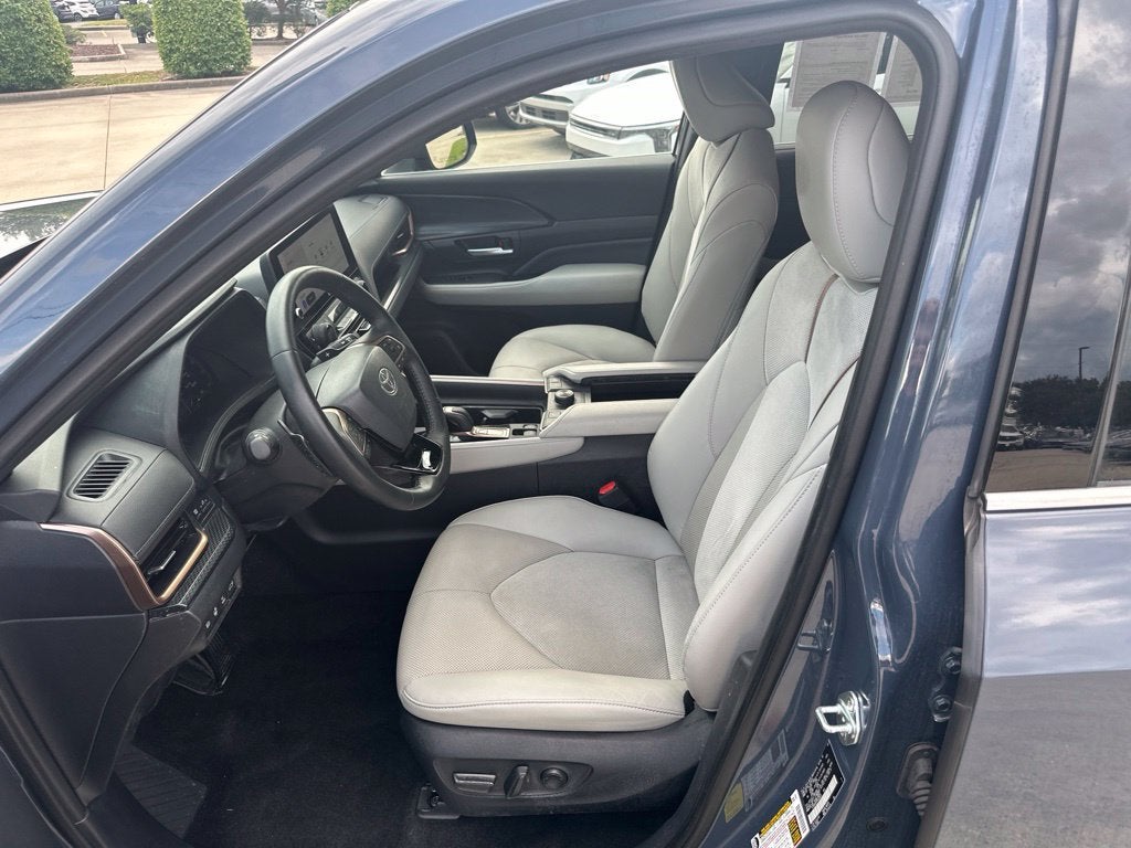 2024 Toyota Grand Highlander Hybrid MAX Limited