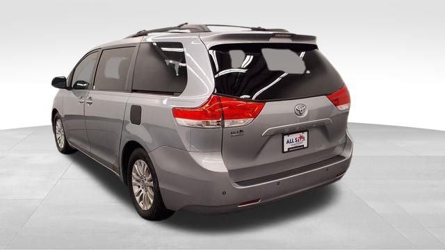 2011 Toyota Sienna Base