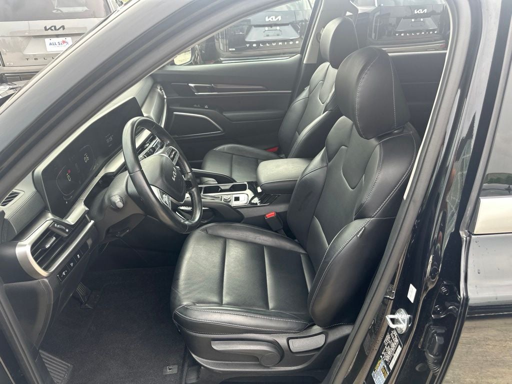 2023 Kia Telluride LX