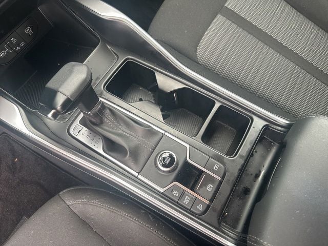 2025 Kia Sorento LX