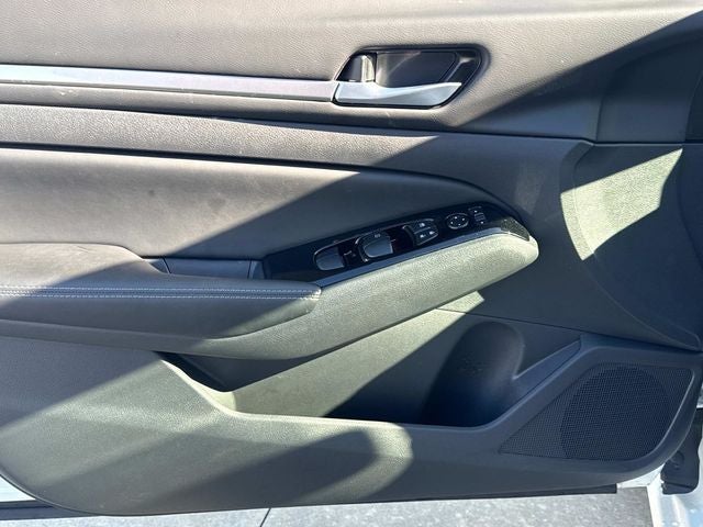 2025 Nissan Altima 2.5 SL