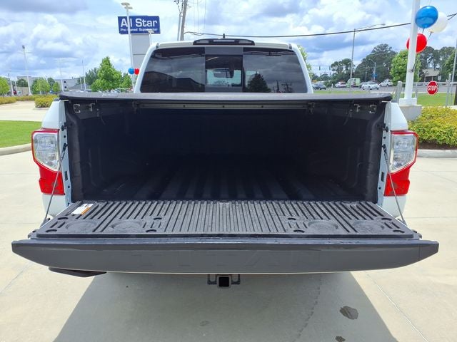2024 Nissan Titan SV