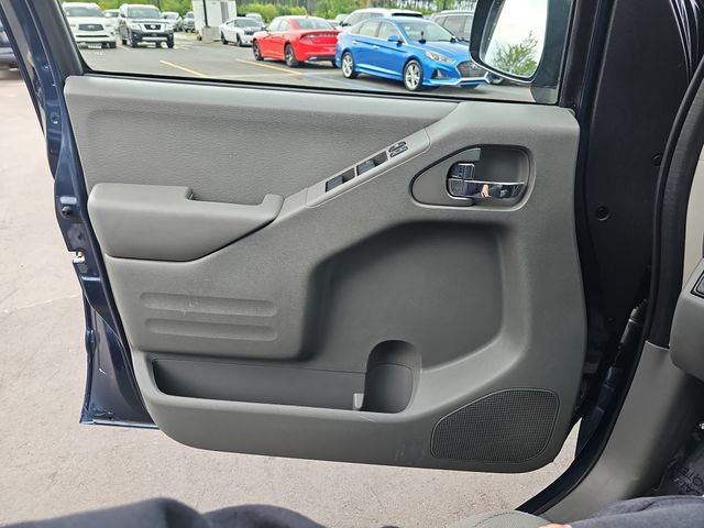 2021 Nissan Frontier SV