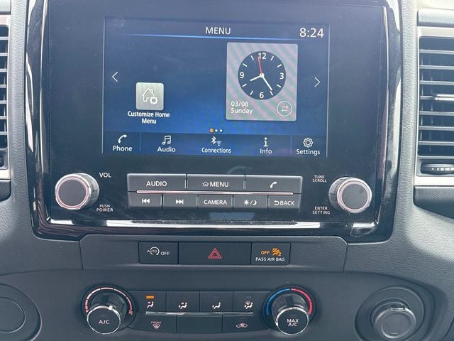 2024 Nissan Frontier SV