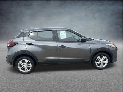 2024 Nissan Kicks S