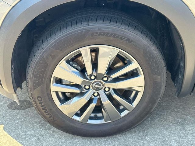 2024 Nissan Pathfinder S