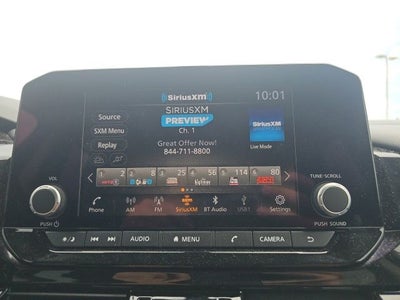 2025 Nissan Pathfinder SV