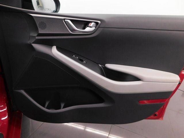 2022 Hyundai Ioniq Hybrid SEL