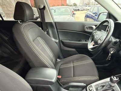 2022 Hyundai Venue SEL