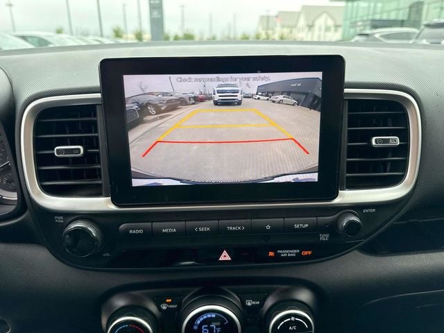 2022 Hyundai Venue SEL