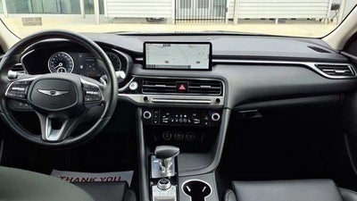 2025 Genesis G70 2.5T