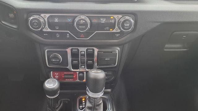 2025 Jeep Wrangler 4-Door Willys 4x4