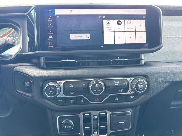 2025 Jeep Wrangler 4-Door Summit 4x4