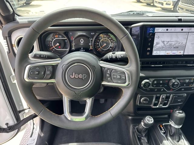 2024 Jeep Wrangler 4-Door Sahara 4x4