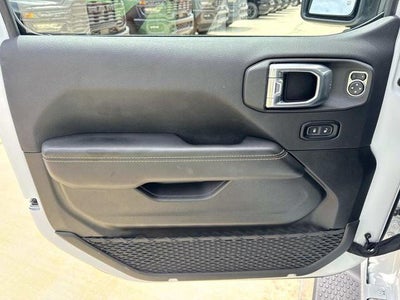 2024 Jeep Wrangler 4-Door Sahara 4x4