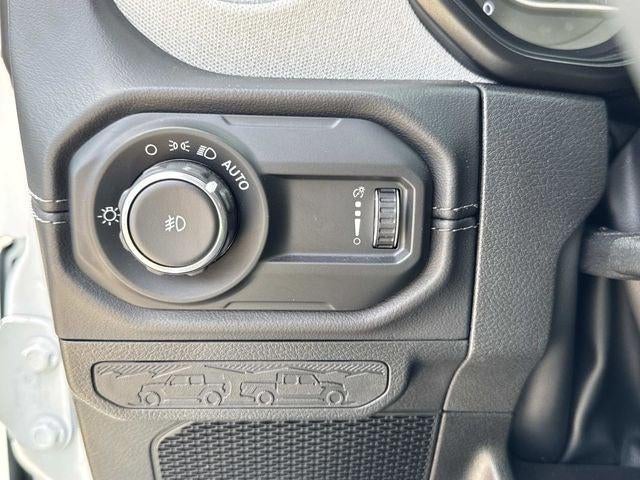 2024 Jeep Wrangler 4-Door Sahara 4x4