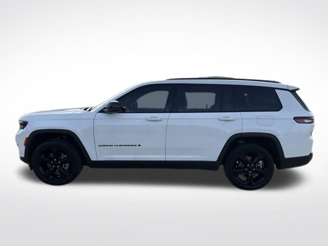 2023 Jeep Grand Cherokee L Altitude 4x2