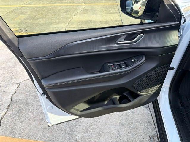 2023 Jeep Grand Cherokee L Altitude 4x2