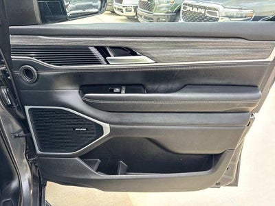 2024 Jeep Wagoneer L Series II 4x2