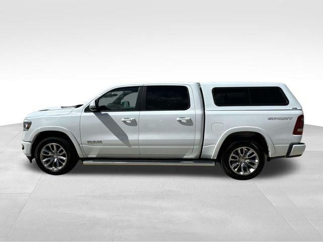 2022 RAM 1500 Laramie Crew Cab 4x2 5'7' Box