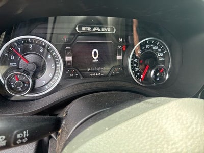 2022 RAM 1500 Big Horn Crew Cab 4x4 5'7' Box