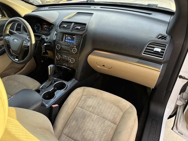 2017 Ford Explorer Base