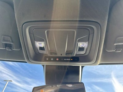 2022 Chevrolet Silverado 1500 2WD Crew Cab Short Bed Custom