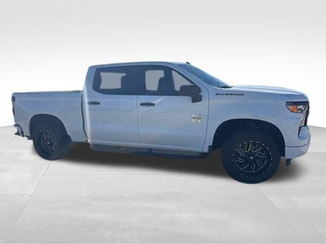 2022 Chevrolet Silverado 1500 2WD Crew Cab Short Bed Custom