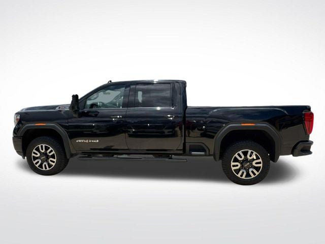 2022 GMC Sierra 2500HD 4WD Crew Cab Standard Bed AT4