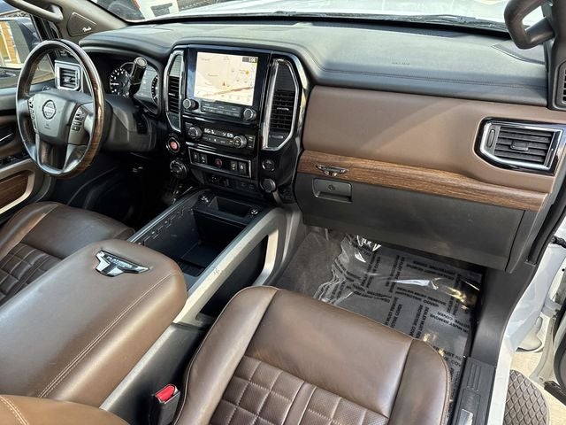 2020 Nissan TITAN Crew Cab Platinum Reserve 4x4