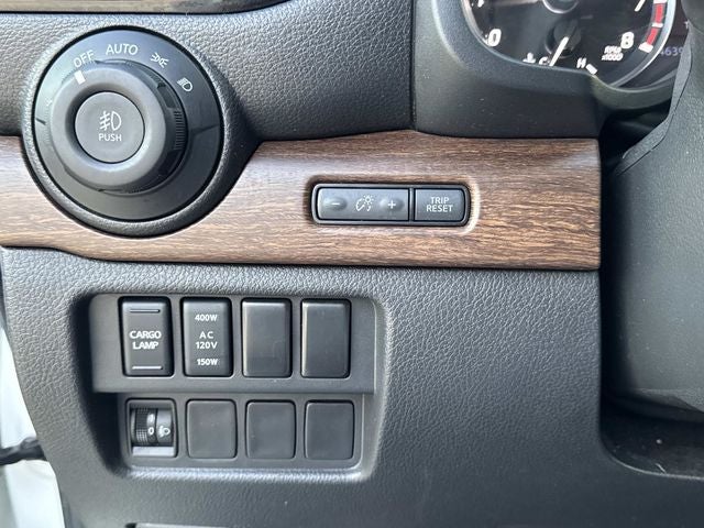 2020 Nissan TITAN Crew Cab Platinum Reserve 4x4