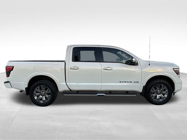 2020 Nissan TITAN Crew Cab Platinum Reserve 4x4