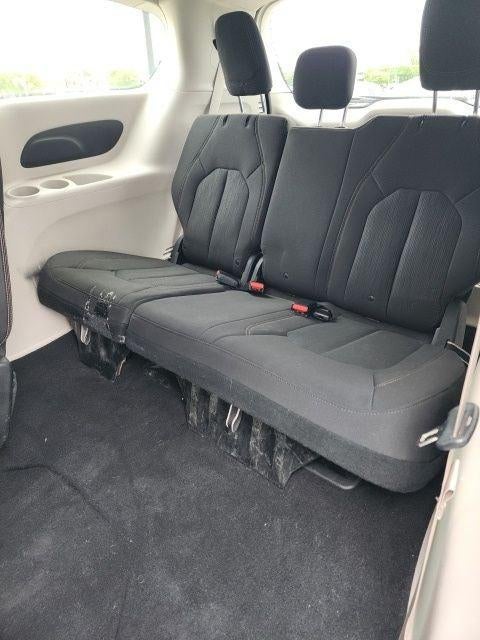 2018 Chrysler Pacifica LX