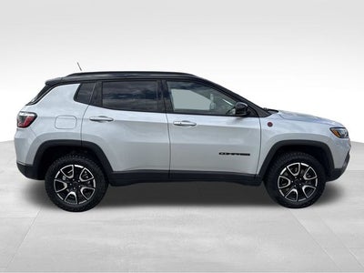 2025 Jeep Compass Trailhawk 4x4