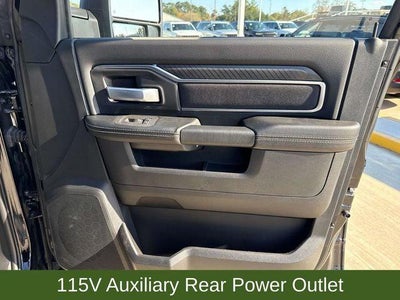 2025 RAM 2500 Big Horn Crew Cab 4x4 6'4' Box