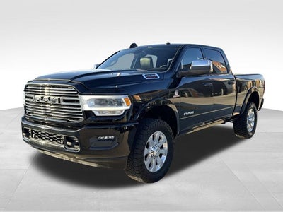 2021 RAM 2500 Laramie Crew Cab 4x4 6'4' Box