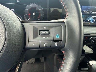 2025 Nissan Kicks SR FWD