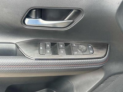 2025 Nissan Kicks SR FWD