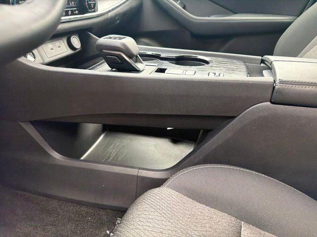 2025 Nissan Rogue SV FWD