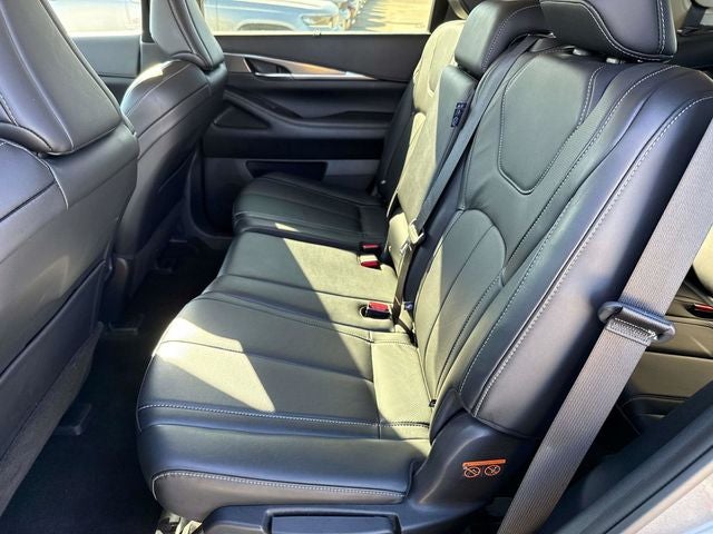 2024 INFINITI QX60 LUXE