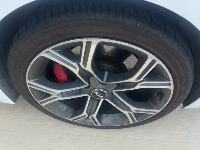 2019 Kia Stinger GT1