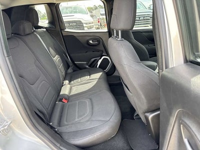 2018 Jeep Renegade Latitude FWD