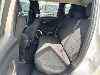 2018 Jeep Renegade Latitude FWD