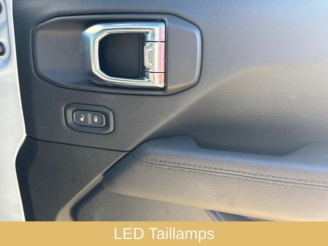 2023 Jeep Wrangler Altitude